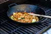BBQ-Toro liatinová panvica wok Ø 35,5 cm, už upečená, Náhľad obrázku produktu 4
