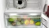 Siemens iQ500 KI21RADD1, Einbau-Kühlschrank, 88 x 56 cm, Flachscharnier mit Softeinzug geöffnet Fächer Produktbild-Vorschau