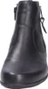 A close-up front view of a black leather ankle boot. Anteprima dell’immagine prodotto