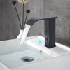 Bateria umywalkowa Bateria łazienkowa Automatyczna bateria Podgląd zdjęcia produktu 1