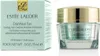 A product shot of Estée Lauder DayWear Eye Cooling Anti-Oxidant Moisture GelCreme and its packaging. Voir les images du produit