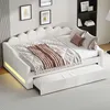 Tapicerowane łóżko dzienne 140 x 200 cm z paskiem LED i Podgląd zdjęcia produktu 4