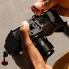 Peak Design Micro Clutch L-Plate Handschlaufe mit Griff - Produktbild-Vorschau 2
