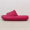 CoZy pohodlné, měkké a protiskluzové pantofle - 4,5 cm Náhled obrázku produktu 8