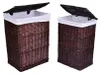 Two brown wicker laundry baskets with white liners and open lids are shown against a white background. Anteprima dell’immagine prodotto