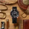 Seiko 5 Sports Automatikuhr mit schwarzem Zifferblatt und Produktbild-Vorschau 4