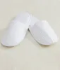 Towel City Waffle Mule Slippers Náhled obrázku produktu 2