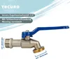 A product shot of a brass ball valve with a blue handle, with text overlays describing its features and dimensions. Produktbild-Vorschau