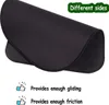 A black mousepad is shown folded, with text overlays highlighting its features. Produktbild-Vorschau