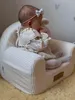 Poltrona Flumi per bambini in velluto a coste crema, seduta Anteprima dell’immagine prodotto 5