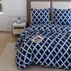 Komplet Pościeli 160x200 z 2 Poszewkami 70x80 Wzór Podgląd zdjęcia produktu 8