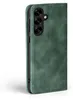 A green flip cover case for a Samsung Galaxy S25 phone is shown from the side. Produktbild-Vorschau
