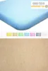 A blue mattress protector is shown from an angle, with a row of color swatches below it, and a beige fabric texture at the bottom. Produktbild-Vorschau