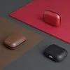 Uniq Etui Terra Airpods Pro Genuine Leather Czerwony/Red Podgląd zdjęcia produktu 5