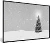 MuchoWow® MuchoWow® Gerahmtes Poster Ein Weihnachtsbaum in Produktbild-Vorschau 1