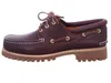 A side view of a single burgundy leather Timberland boat shoe with a lug sole. Anteprima dell’immagine prodotto