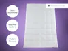 A white duvet is laid flat against a light purple background, with circular informational graphics on the left and a brand logo at the top right. Produktbild-Vorschau