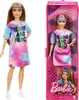 Barbie modella - Femme e vestito feroce GRB51 Anteprima dell’immagine prodotto 12