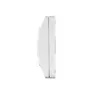 A side view of a white electronic device on a white background. Voir les images du produit