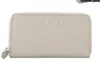 A plain studio shot of a wallet. Produktbild-Vorschau