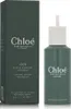 A product shot of a Chloé perfume bottle and its packaging. Anteprima dell’immagine prodotto