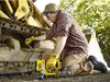 DeWALT DCGG571M1 Strombetriebene Fettpresse Produktbild-Vorschau 10