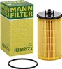 A product shot of a Mann-Filter oil filter and its packaging. Voir les images du produit