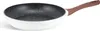 A white wok with a speckled interior and a wooden handle is shown against a white background. Produktbild-Vorschau