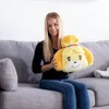 TOMY Nintendo Animal Crossing Isabelle Coussin en peluche Voir les images du produit 6
