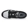 A top-down view of a New Balance sneaker. Podgląd zdjęcia produktu