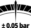 A close-up of a gauge with a needle pointing to a measurement, with text below indicating a tolerance. Anteprima dell’immagine prodotto