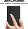A hand is shown touching the back of a black smartphone case, highlighting the camera area. Produktbild-Vorschau