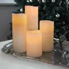 LED Kerze Big - Echtwachs - flackernde gelbe LED - Timer - Batteriebetrieb - H: 15cm D: 10cm - creme Anteprima dell’immagine prodotto