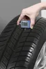 Manomètre à pneus et à usure Michelin - de 0,35 bar à 7 Voir les images du produit 2
