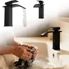 A collage of black faucets and a person washing clothes in a sink. Produktbild-Vorschau