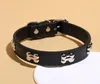 Süßes schwarzes Hundehalsband aus Leder mit Knochen Produktbild-Vorschau 4
