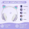 A pair of purple cat-ear headphones with LED lights, shown with compatibility information and mode details. Produktbild-Vorschau