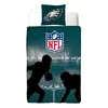 A Philadelphia Eagles NFL bedding set with a pillow and duvet cover. Produktbild-Vorschau