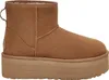 A single brown UGG boot with a platform sole is shown against a white background. Produktbild-Vorschau