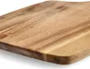 A close-up view of a wooden cutting board. Anteprima dell’immagine prodotto