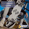 A person sitting with a skateboard, with promotional text and a logo. Produktbild-Vorschau
