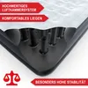 Cutaway view of an air mattress showing its internal support structure and top surface. Produktbild-Vorschau