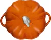 A top-down view of an orange Staub pumpkin-shaped cast iron pot with a white knob on the lid. Produktbild-Vorschau