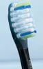 A close-up shot of the head of a Philips Sonicare toothbrush. Produktbild-Vorschau