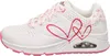 A side view of a white Skechers sneaker with pink heart and floral accents. Voir les images du produit