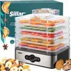 A Sillar food dehydrator with multiple trays filled with dried fruits and vegetables, shown with its packaging and some raw ingredients. Náhled obrázku produktu