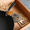 MAYSTERNYA Padella in ghisa per sauté 28 cm - Padella e Anteprima dell’immagine prodotto 5