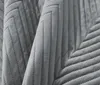 Graue Samt-Tagesdecke ARROW VELVET Größe: 200 x 220 cm Produktbild-Vorschau 6