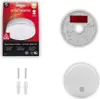 A product shot showing the packaging of a Smartwares smoke detector, along with the smoke detector itself and its mounting hardware. Náhľad obrázku produktu