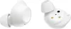 Two white Samsung Galaxy Buds FE earbuds are shown against a white background. The left earbud is shown from the side, and the right earbud is shown from the bottom, revealing its charging contacts and the 'R' marking. Voir les images du produit